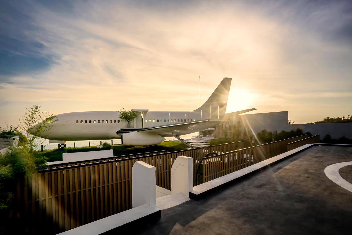 Private Jet Villa Uluwatu エクステリア 写真