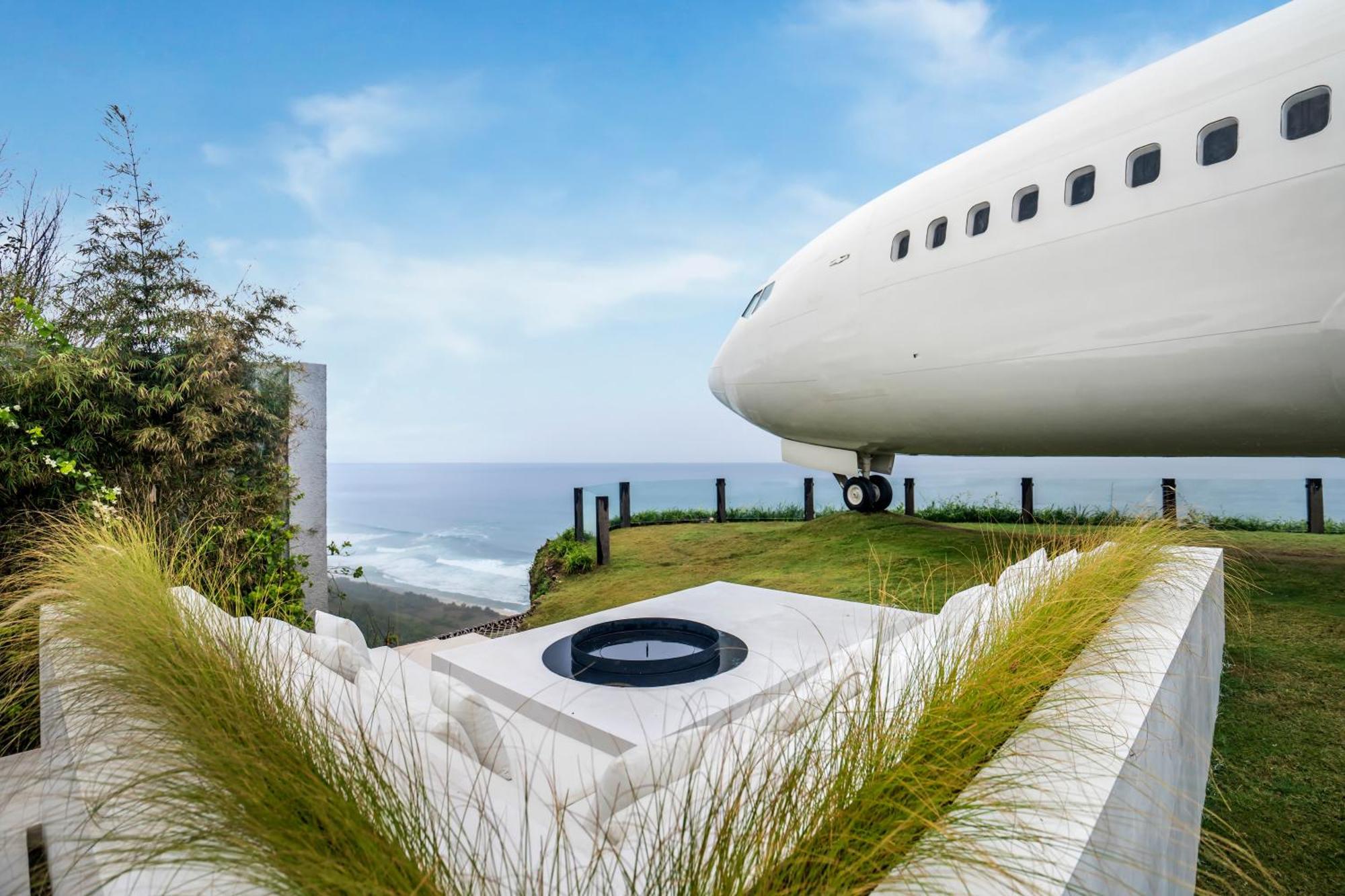 Private Jet Villa Uluwatu エクステリア 写真